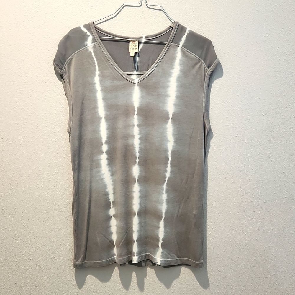 XCVI Womans top Gray Tie Dye Cap Sleeve Top Sz Medium